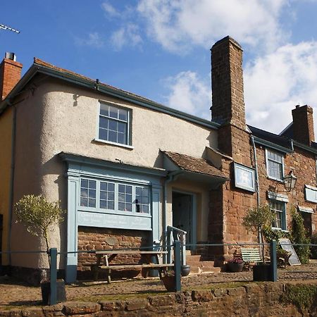 The Lamb Inn Crediton Exterior foto